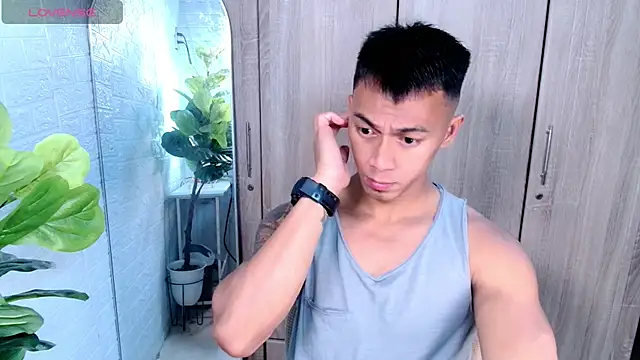 PinooyMilker online show from 04-14-26, 11:04