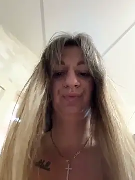 EvvaMur online show from 03-24-26, 01:49