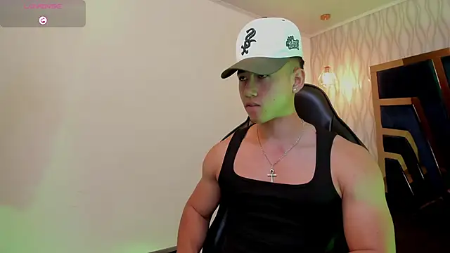 Draven Marceaux online show from 10-04-25, 01:12