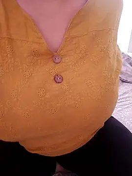 zerdaliii online show from 03-23-26, 07:52