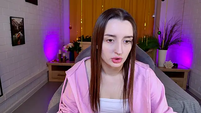 AliceLids online show from 12-15-25, 01:17