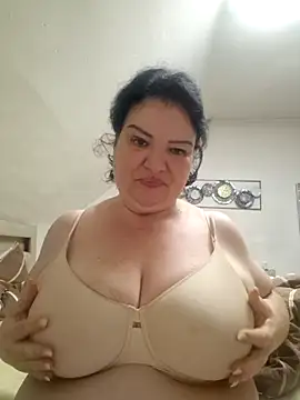 curvymilfxx990 online show from 10-23-25, 08:07