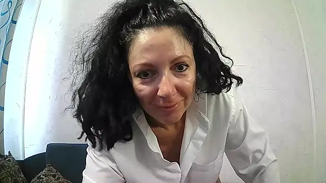 Snapshot of ValleriWind chatting on 07-21-26, 03:52 ValleriWind online show from 07-21-26, 03:52