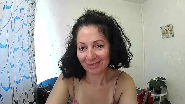 Snapshot of ValleriWind chatting on 08-03-26, 09:04 ValleriWind online show from 08-03-26, 09:04