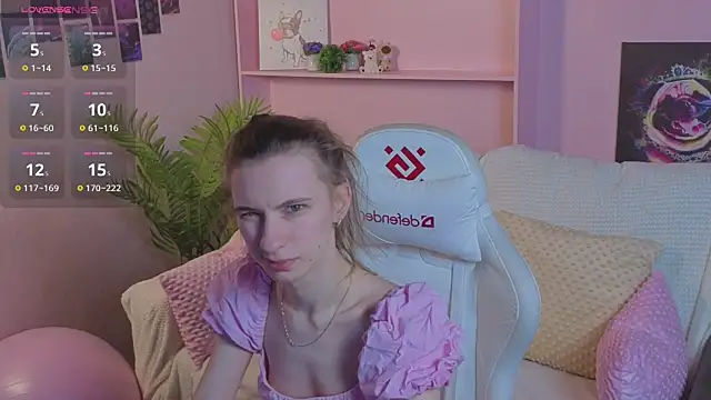 Snapshot of kaleriyaa_ chatting on 05-24-26, 01:27 kaleriyaa online show from 05-24-26, 01:27