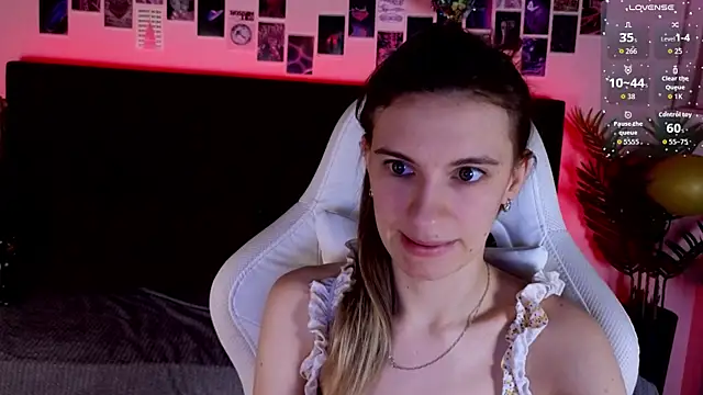 kaleriyaa  online show from 01-08-26, 01:44