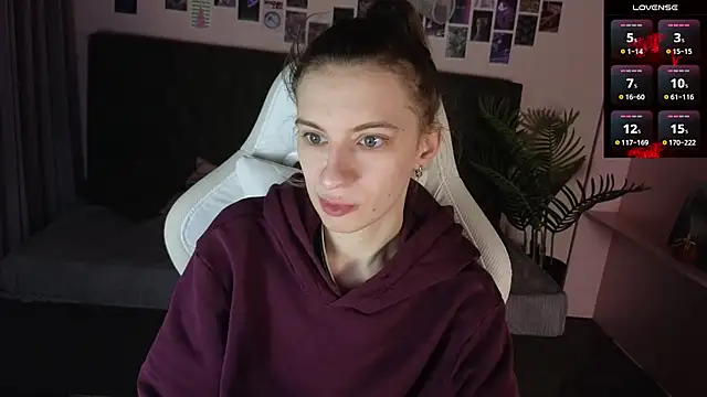 kaleriyaa  online show from 02-21-26, 01:29