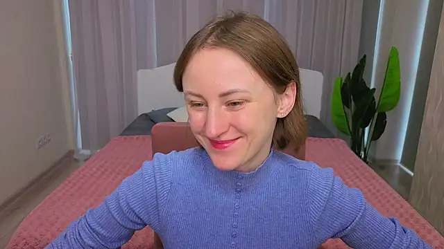 LuluChiiii online show from 12-02-25, 10:39