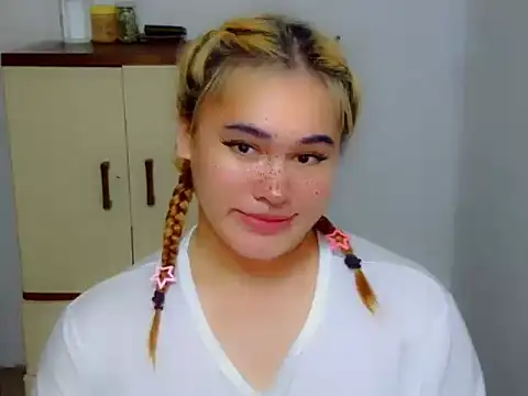 Snapshot of Annierose_ts chatting on 02-03-26, 10:15 Annierose ts online show from 02-03-26, 10:15