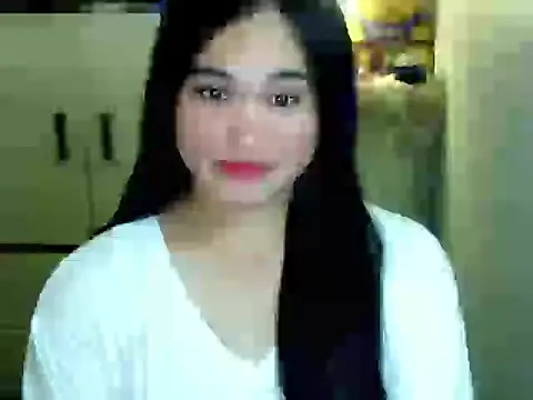 Snapshot of Annierose_ts chatting on 04-14-26, 05:29 Annierose ts online show from 04-14-26, 05:29