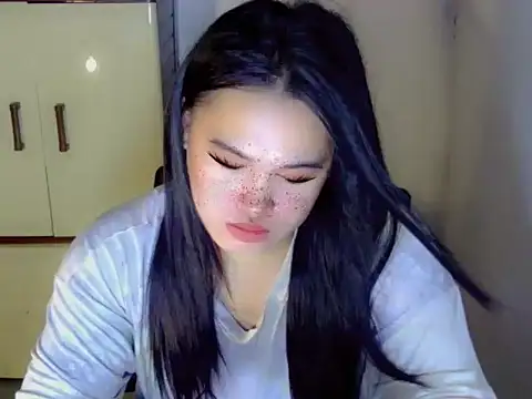 Annierose ts online show from 12-15-25, 05:13