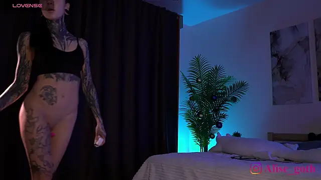 Alise Eve  online show from 01-13-26, 06:01