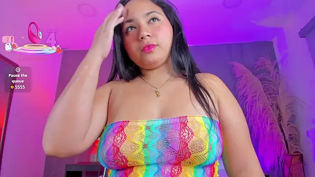 luccia smith online show from 01-11-26, 02:40