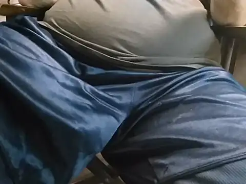 BabyBearMilk online show from 03-17-26, 05:16