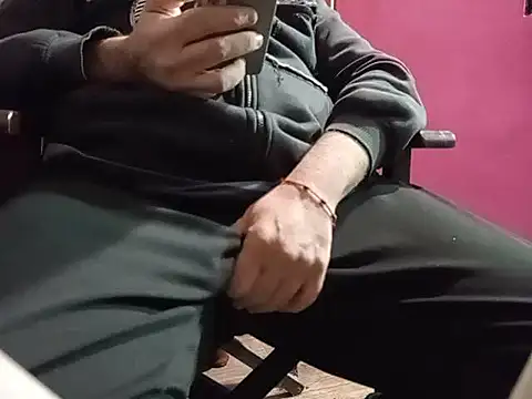 BabyBearMilk online show from 04-10-26, 01:23