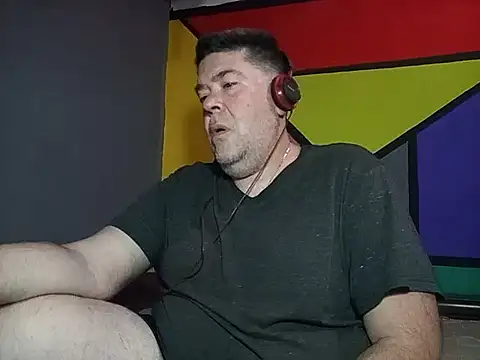 BabyBearMilk online show from 11-04-25, 10:35