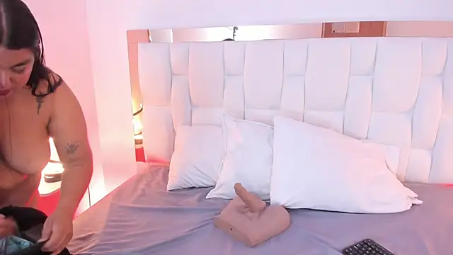 Sexxchubby online show from 12-02-25, 10:44