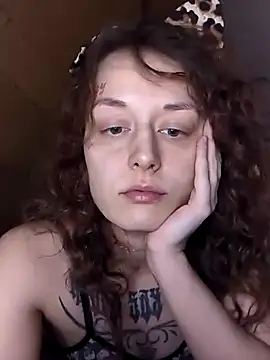 Snapshot of marijacucu chatting on 02-14-26, 10:10 marijacucu online show from 02-14-26, 10:10