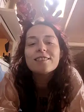 marijacucu online show from 10-29-25, 11:53