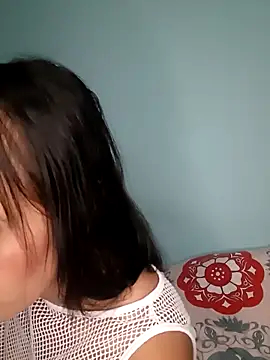 Snapshot of Thaamara_09 chatting on 10-03-25, 03:41 Thaamara 09 online show from 10-03-25, 03:41