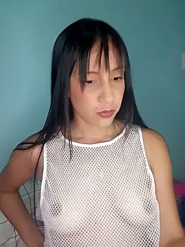 Snapshot of Thaamara_09 chatting on 09-25-25, 03:12 Thaamara 09 online show from 09-25-25, 03:12