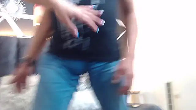 Snapshot of GabrielandAbigail chatting on 02-05-26, 01:51 GabrielandAbigail online show from 02-05-26, 01:51