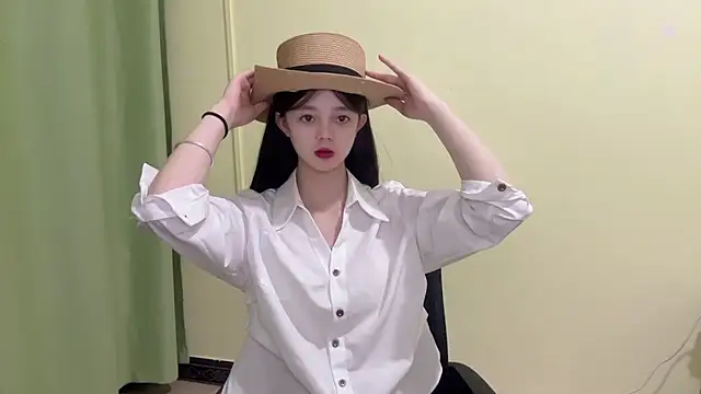 Nicole-13 online show from 11-04-25, 10:19