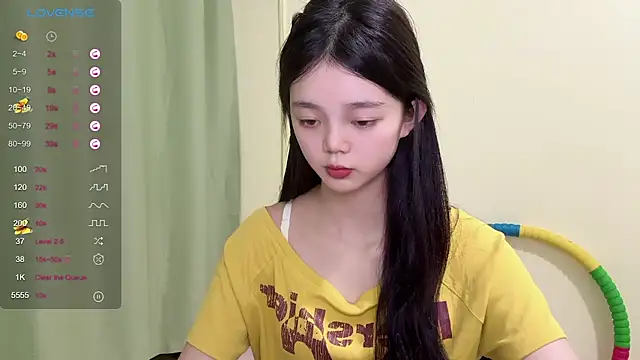 Nicole-13 online show from 10-17-25, 12:40