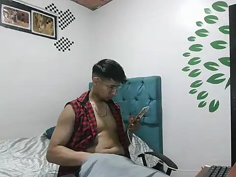 sebasbabyhot online show from 11-17-25, 06:12
