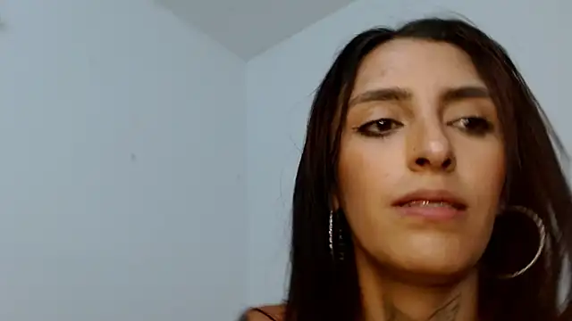 Snapshot of suzanhot_30 chatting on 09-13-25, 07:36 suzanhot 30 online show from 09-13-25, 07:36