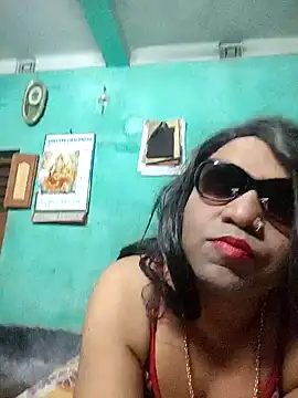 hot silkkol online show from 10-22-25, 08:30