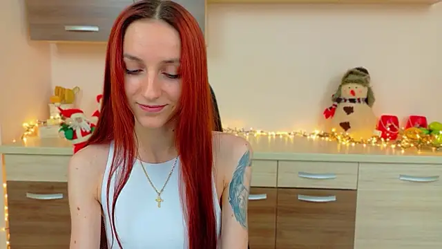 Julia Jae online show from 12-16-25, 07:23