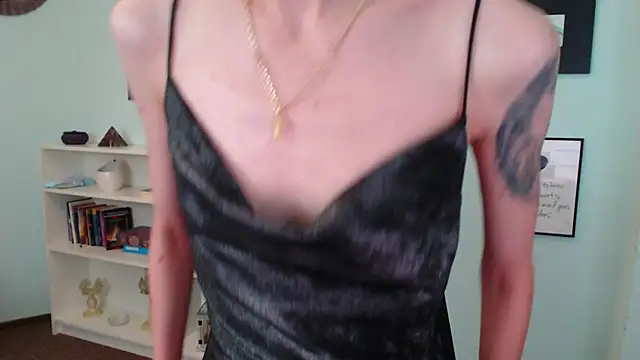 Julia Jae online show from 12-01-25, 06:36