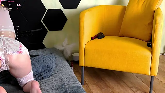 sexy-school online show from 11-15-25, 03:49