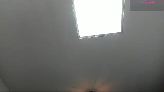 Snapshot of aitana_baker_ chatting on 05-15-26, 07:12 aitana baker online show from 05-15-26, 07:12