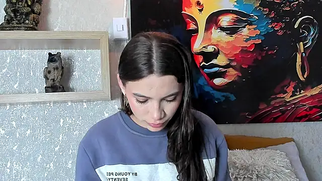 aitana baker  online show from 02-06-26, 03:13