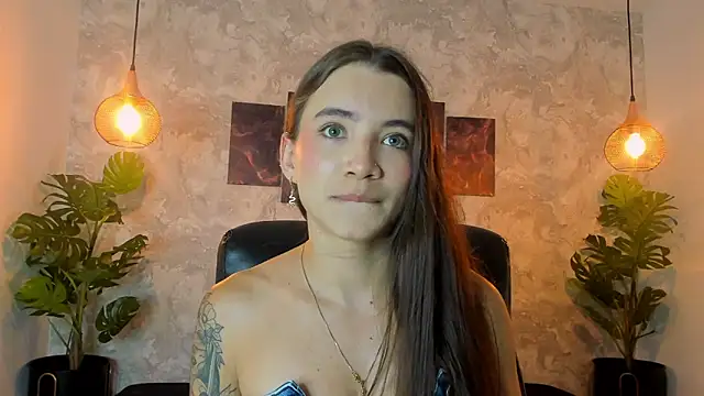 aitana baker  online show from 11-25-25, 06:52