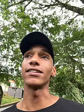 JulienSaint online show from 10-10-25, 09:04