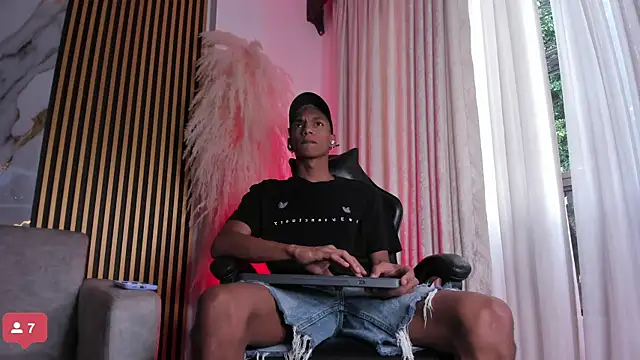 JulienSaint online show from 10-31-25, 12:24