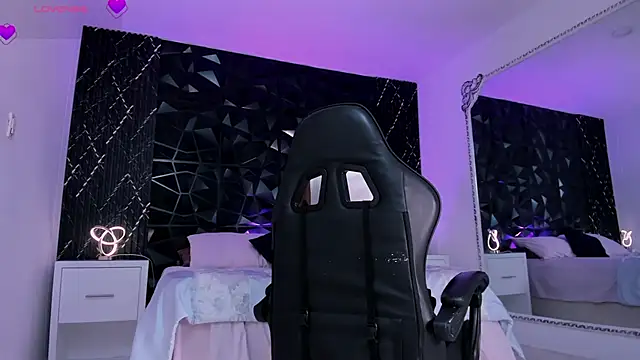 JulienSaint online show from 02-12-26, 12:38