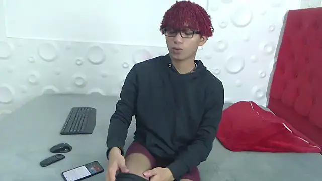 felipecams123 online show from 11-15-25, 01:53