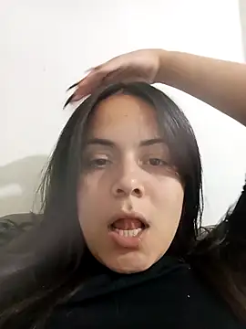 Snapshot of morgana0709 chatting on 10-09-25, 03:01 morgana0709 online show from 10-09-25, 03:01