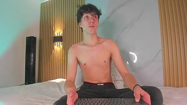 IM DAREN online show from 11-28-25, 03:39