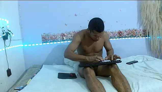 chica sexy05 online show from 03-31-26, 11:51