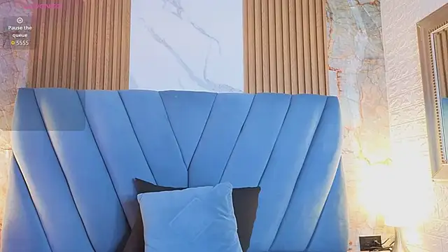 nathalia koch  online show from 04-15-26, 07:51