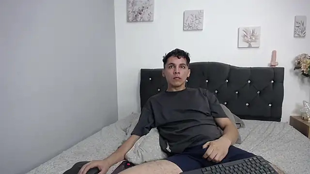 Andres 69 Fantasy online show from 02-25-26, 02:12