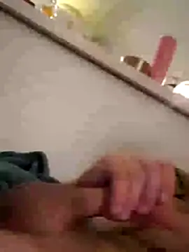 Snapshot of djcarey369159 chatting on 12-01-25, 02:34 djcarey369159 online show from 12-01-25, 02:34