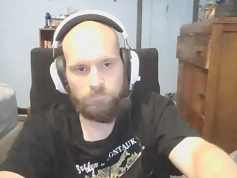 PDrents online show from 10-31-25, 09:22