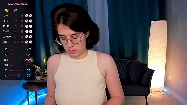 BellaCaress online show from 09-14-25, 02:23