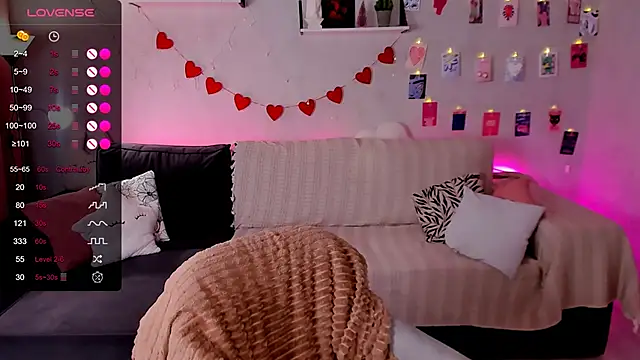 BellaCaress online show from 02-10-26, 02:43